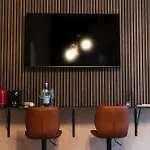 Elegant 5 Bedroom At Ghent's Core גנט