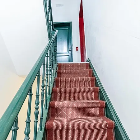 Elegant 5 Bedroom At Ghent's Core * 헨트