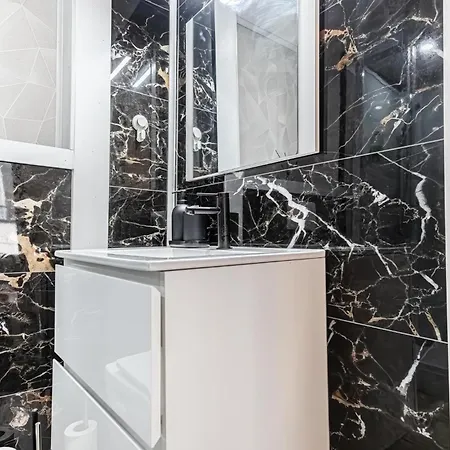 아파트 Elegant 5 Bedroom At Ghent's Core