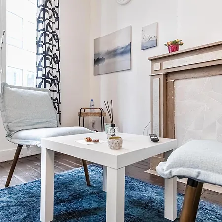 Elegant 5 Bedroom At Ghent's Core 아파트