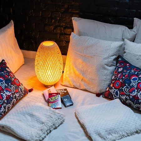 Elegant 5 Bedroom At Ghent's Core Apartament *