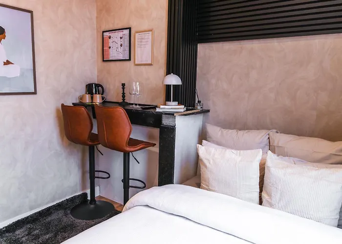 Elegant 5 Bedroom At Ghent's Core Gandawa