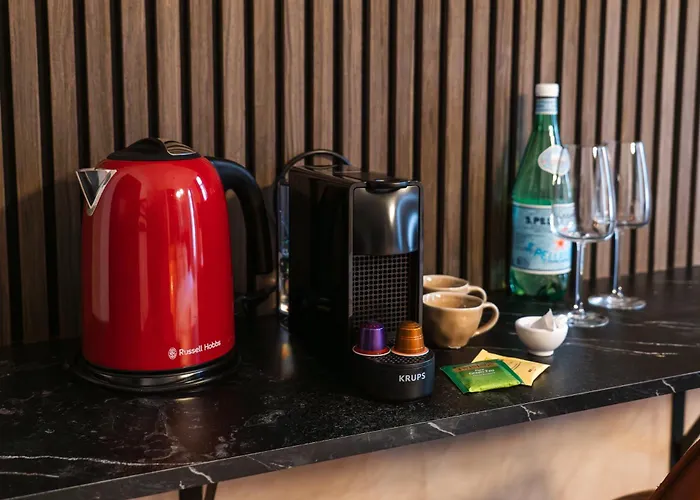 Elegant 5 Bedroom At Ghent's Core