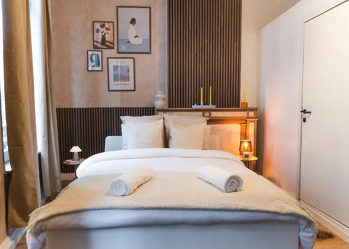 Elegant 5 Bedroom At Ghent's Core Gandawa