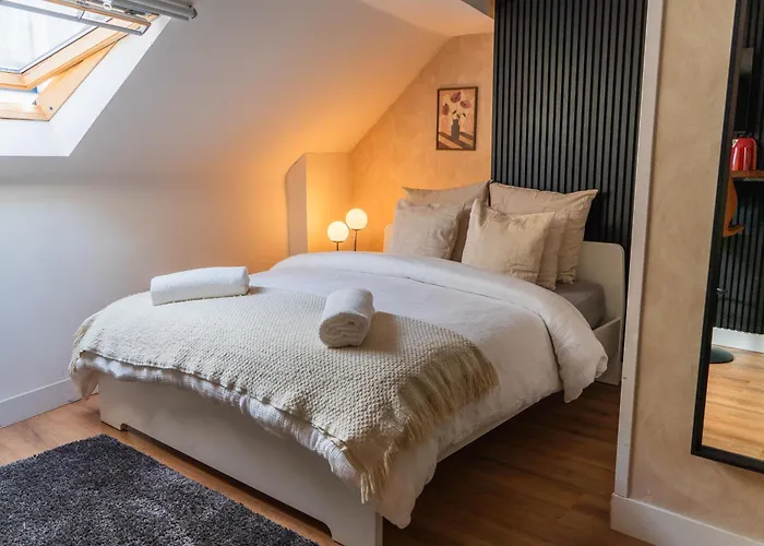 Apartament Elegant 5 Bedroom At Ghent's Core Gandawa