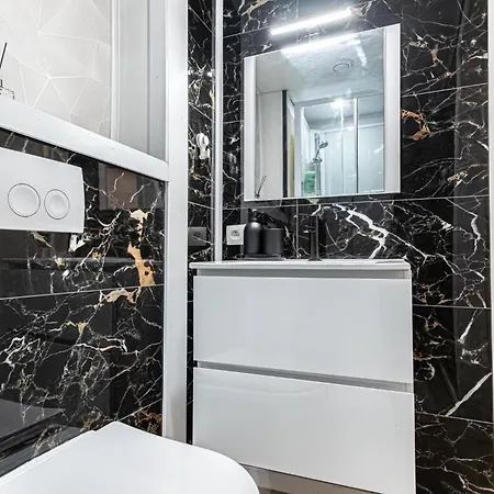 Appartement Elegant 5 Bedroom At Ghent's Core Gent